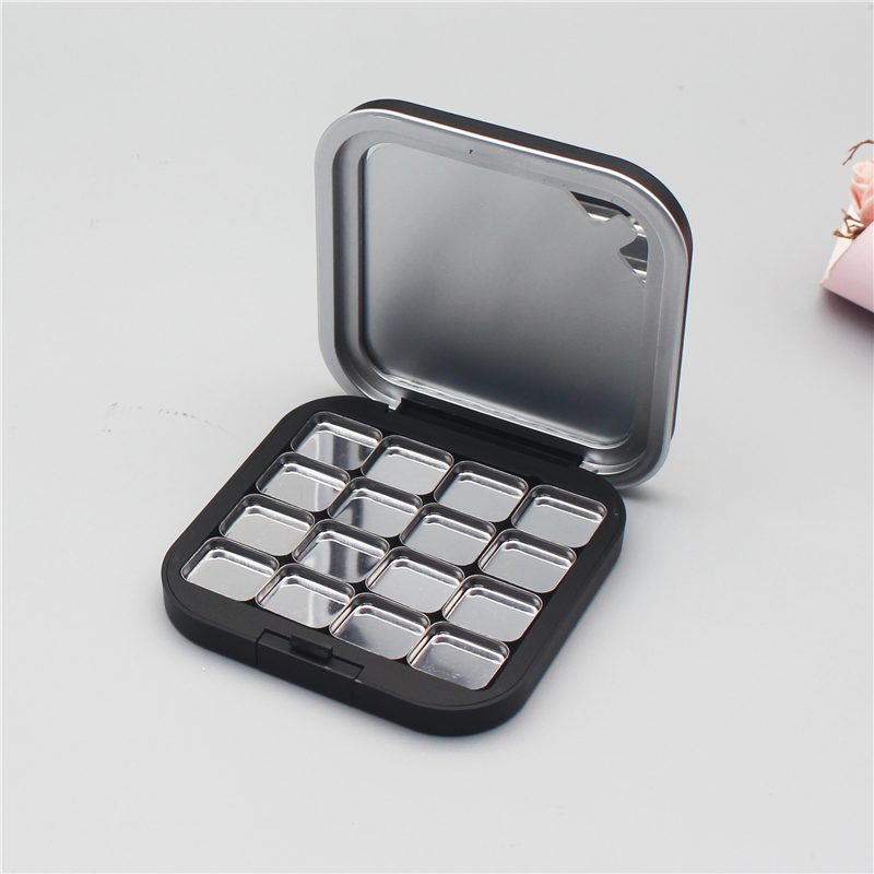 Square magnetic eye shadow palette