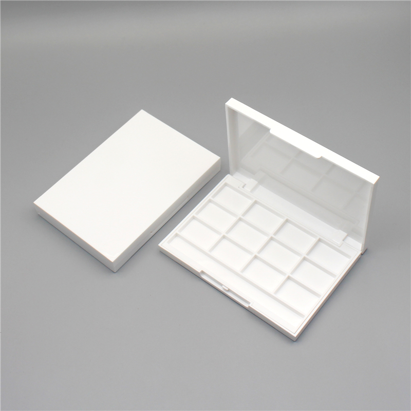 Square magnetic eye shadow palette